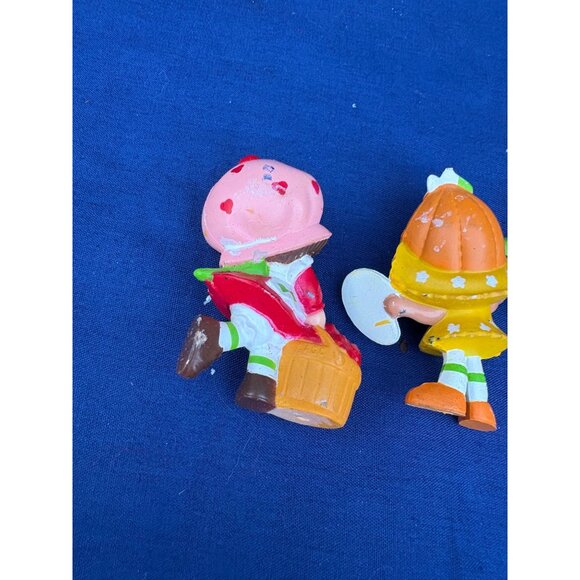 Vintage Strawberry Shortcake Figurines Set Of 5 Toys Miniatures 1980s - Picture 8 of 12